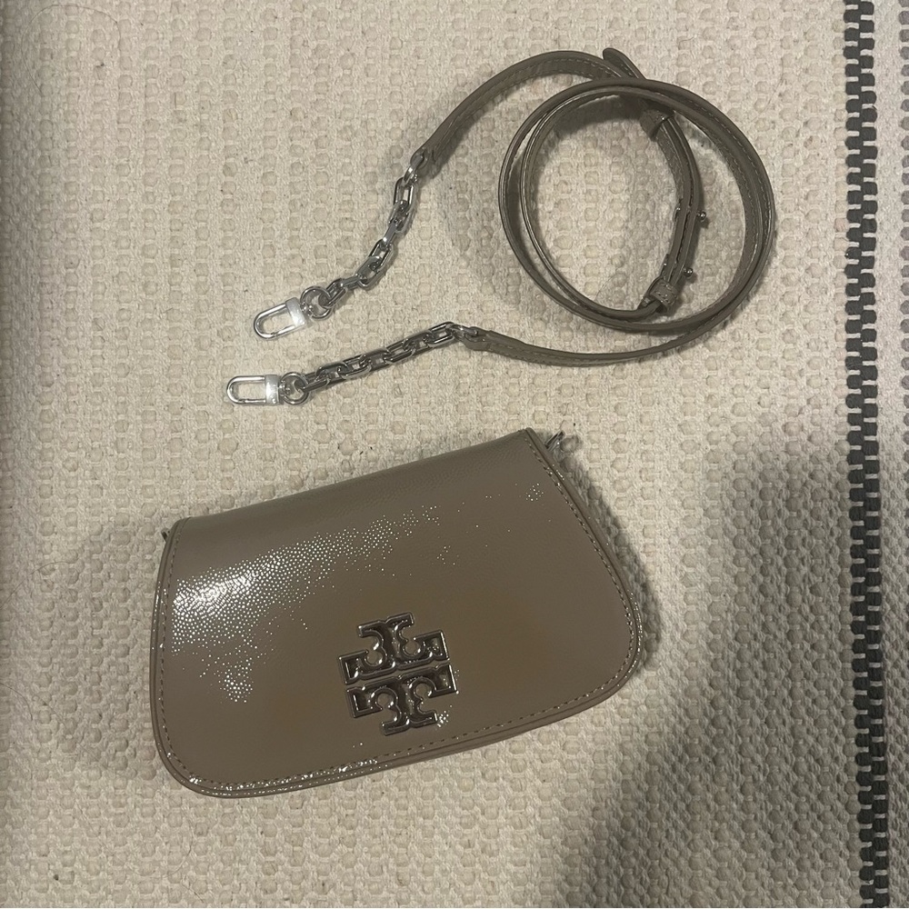 Tory Burch Britten mini crossbody/clutch gray